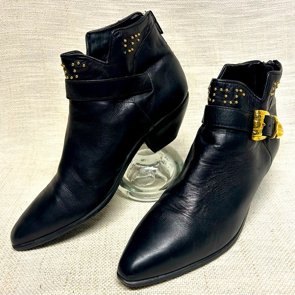 Buskens Black Leather ankle boots Womens 9 M Excellent Condition 2" Heel - Picture 1 of 8